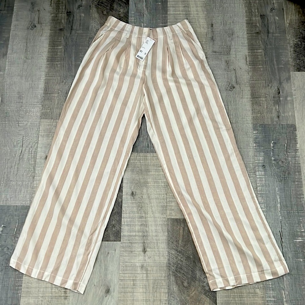 UO Nothing But Business Linen Striped Trouser - US 2